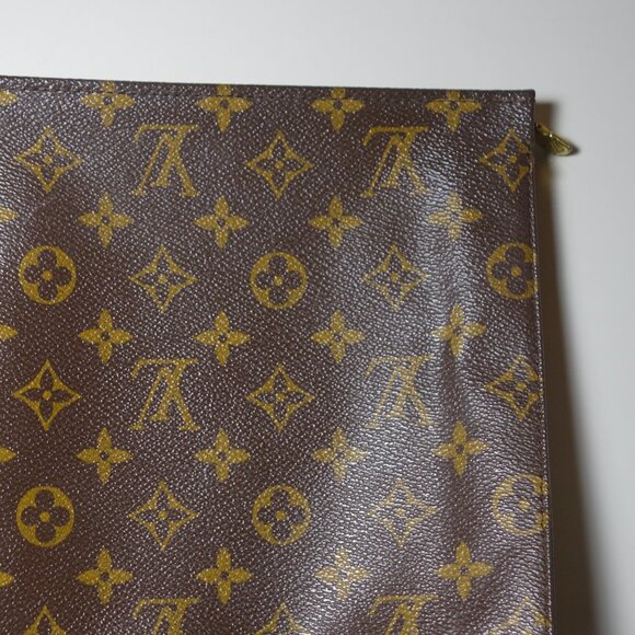 Vtg Louis Vuitton Monogram Posh Toilette 26 Cosmetic Pouch, Size 9 in x 9.5 in - Picture 3 of 16